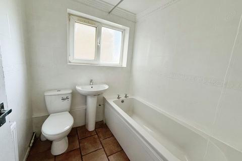 40 Gayton Close, Balby, Doncaster, DN4 9SB