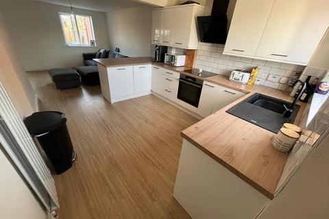 11 Bilton Close, Balderton, Newark, NG24 3GS