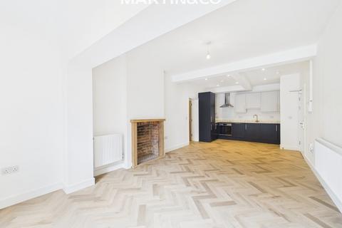 undefined, Oakingham Court, Heath Hill Road North