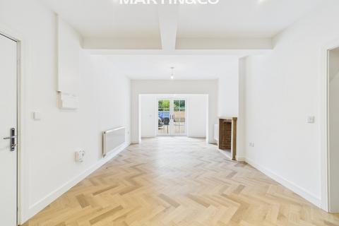 undefined, Oakingham Court, Heath Hill Road North