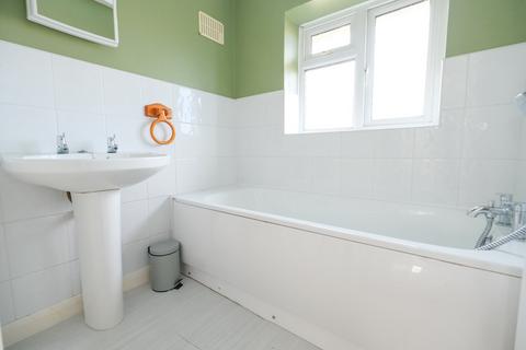 16 Ascot Road, Orpington, BR5 2JF
