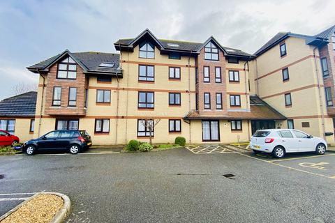 1 bedroom flat for sale, Flat 22, Bayview Court, Sandown Road, Sandown, Isle of Wight