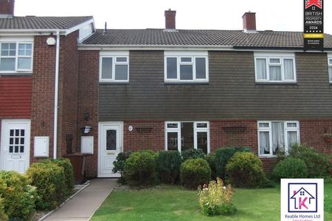 3 bedroom terraced house to rent, Barnard Way, Staffordshire WS11