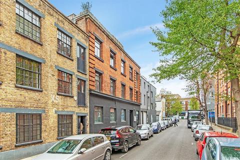 1 bedroom flat to rent, Minerva Street, London, E2 9EH