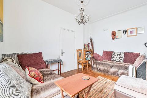 4 bedroom terraced house for sale, Hazelbank Road, Catford, London, SE6