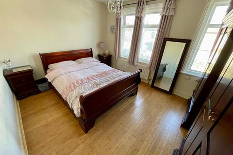 351 Beechwood Road, Luton, LU4 9RG