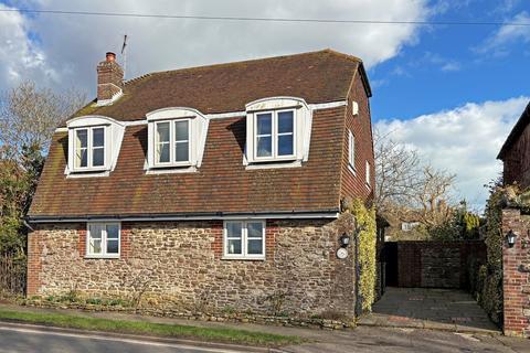 4 bedroom detached house for sale, Rectory Lane, Winchelsea, East Sussex TN36 4EY