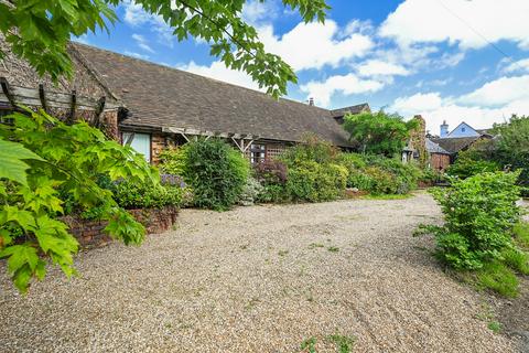 3 bedroom detached house for sale, Wittersham Road, Iden, East Sussex TN31 7XB