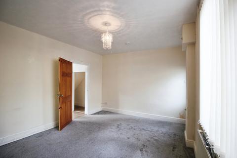 3 bedroom terraced house to rent, Thomas Street, Flint CH6