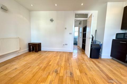 1 bedroom flat to rent, Navigator Square, London N19