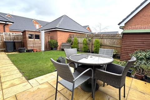 2 bedroom detached bungalow for sale, Pine Gardens, Melton Mowbray