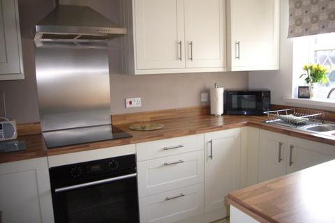 3 bedroom detached house for sale, Applegarth, Gilberdyke, Brough, HU15 2YE