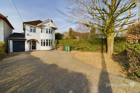 3 bedroom detached house for sale, Sawpit Lane, Brocton