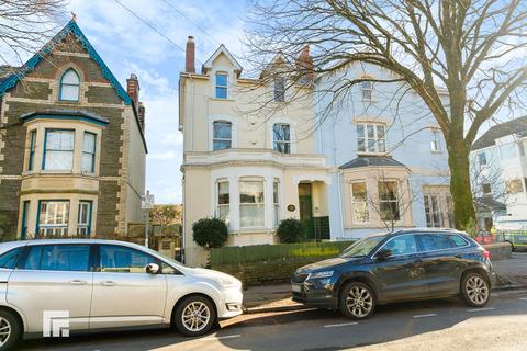 2 bedroom flat for sale, Conway Road, Pontcanna