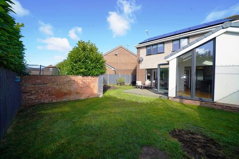 5 bedroom detached house for sale, Croft Close, Rowton