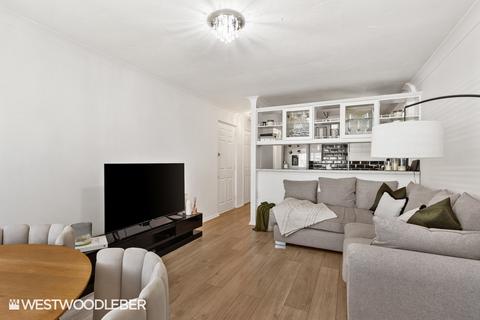 undefined, Ware Road, Hoddesdon EN11