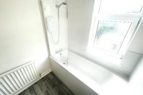 3 bedroom terraced house to rent, 63 Wheldrake Road, Sheffield,  S5 6UE, UK