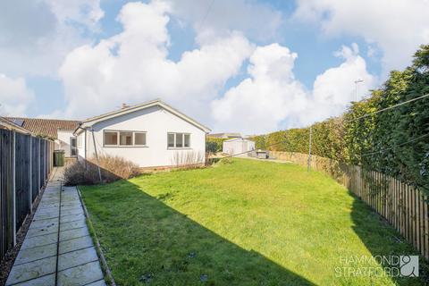 4 bedroom detached bungalow for sale, Recreation Road, Hethersett