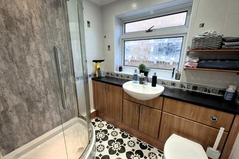 40 Buchanan Drive, Luton, LU2 0RT