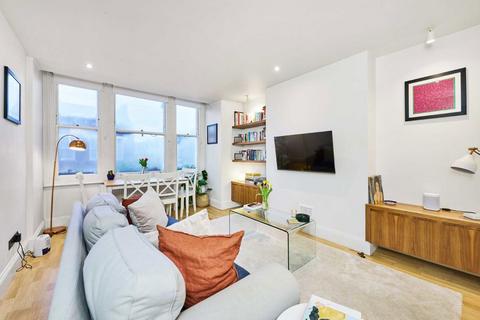 2 bedroom flat for sale, Norfolk House Road, London SW16