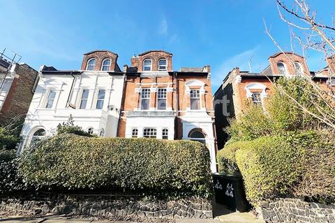 1 bedroom flat to rent, Cecile Park, London N8