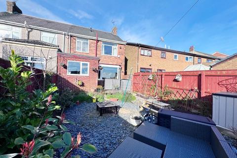 3 bedroom end of terrace house for sale, Front Street, Fishburn, Stockton-On-Tees