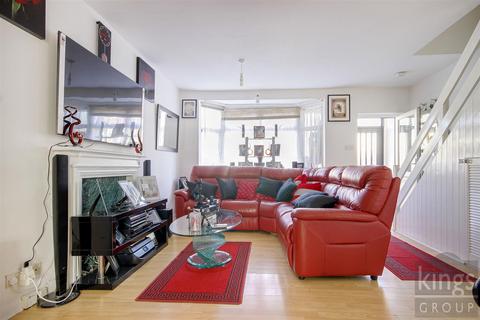 3 bedroom terraced house for sale, Windsor Road, Enfield