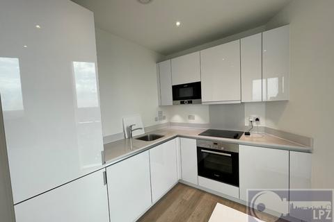 2 bedroom apartment to rent, Saffron Central Square, Croydon CR0