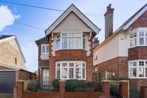 4 bedroom detached house for sale, Stephens Road, Tunbridge Wells