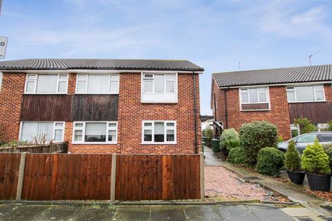 2 bedroom property for sale, Foresters Crescent, Bexleyheath