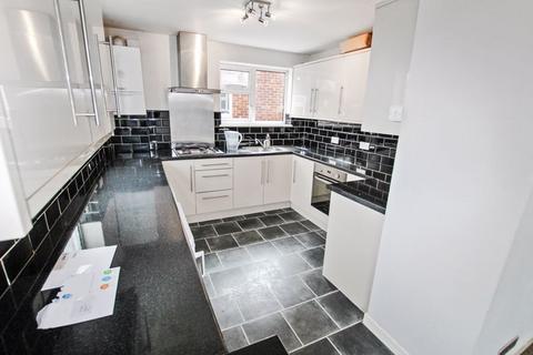 undefined, Foresters Crescent, Bexleyheath