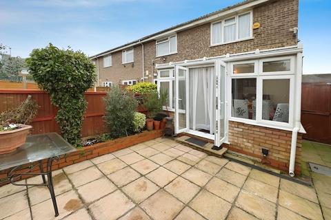 56 Rivington Crescent, London, NW7 2LF