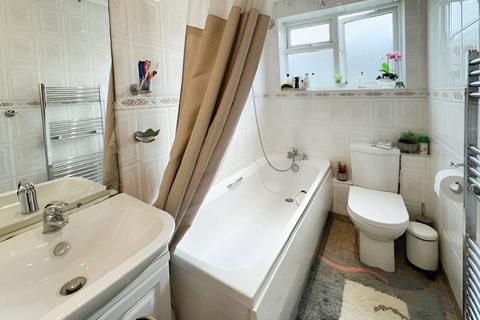 56 Rivington Crescent, London, NW7 2LF