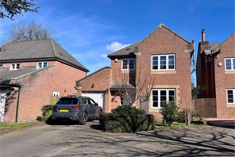 3 bedroom detached house for sale, Chestnut Drive, Abergavenny