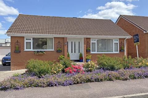 33 Beech Hill, Wellington, TA21 8ES