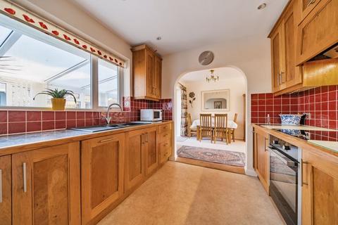 33 Beech Hill, Wellington, TA21 8ES