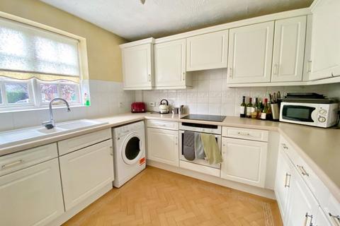 2 bedroom flat for sale, Thanet Road, Bexley