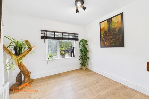 162 Birtwistle Avenue, Colne, BB8 9RR