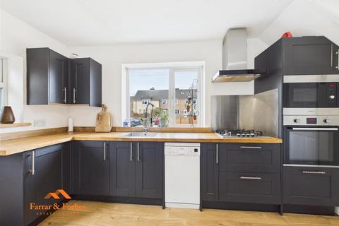 162 Birtwistle Avenue, Colne, BB8 9RR