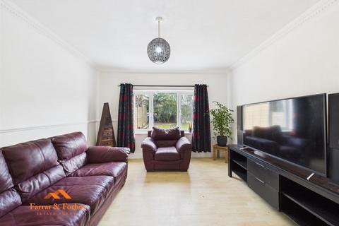 162 Birtwistle Avenue, Colne, BB8 9RR