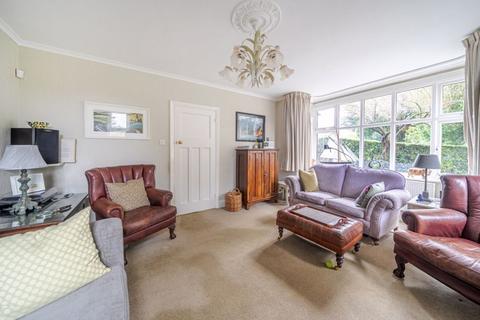 4 bedroom detached house for sale, Downs Court Road, Purley