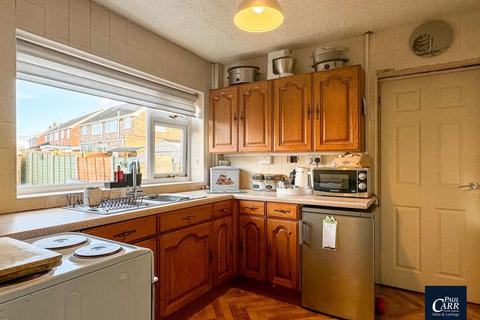 18 Glenthorne Drive, Walsall, WS6 7BZ
