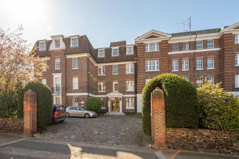 3 bedroom flat to rent, Putney Hill, Putney, London, SW15