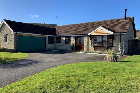 4 bedroom detached bungalow for sale, Wolsey Way, Lincoln LN2