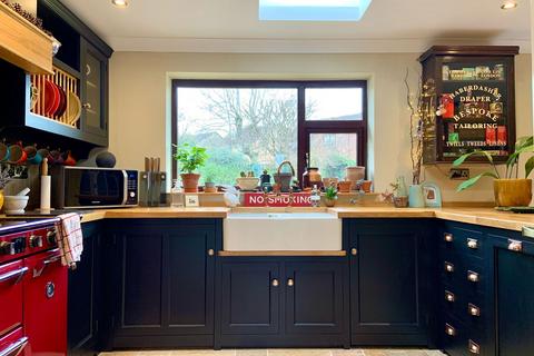 4 bedroom detached bungalow for sale, Wolsey Way, Lincoln LN2