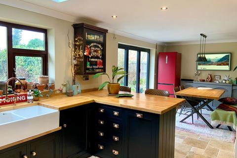 4 bedroom detached bungalow for sale, Wolsey Way, Lincoln LN2