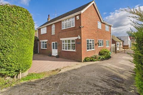 5 bedroom detached house for sale, Kingswood House, Main Street, Mareham Le Fen