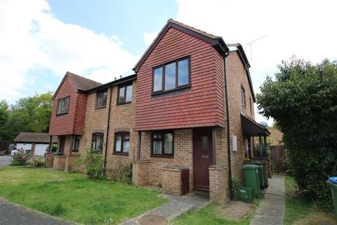 1 bedroom maisonette to rent, Camelot Close, Southwater, Horsham