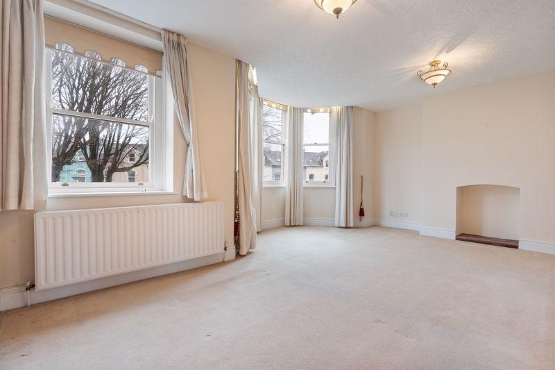7 Queens Terrace