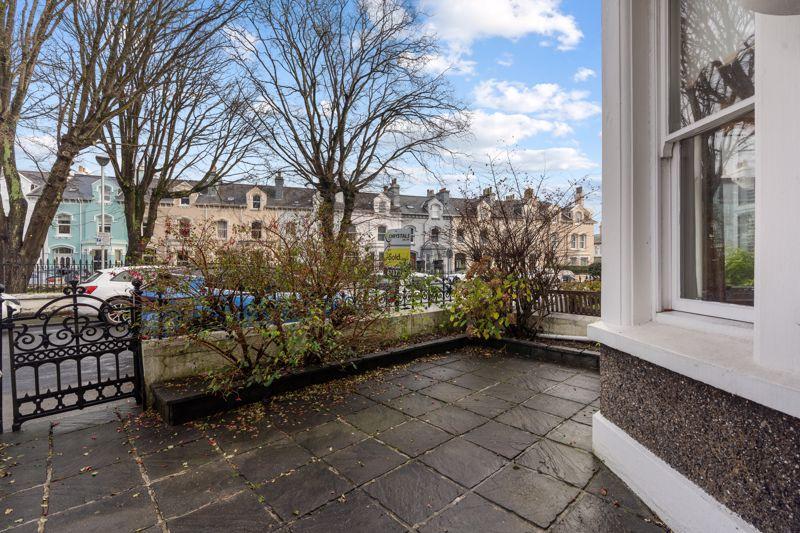 7 Queens Terrace